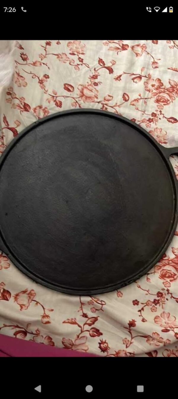 Cast iron tawa