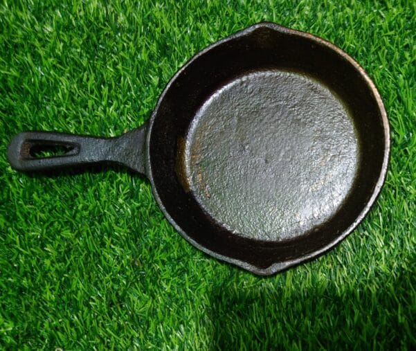 Cast Iron 16 cm fry pan