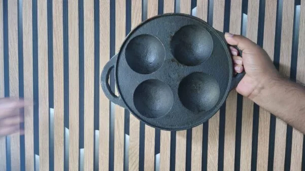 Cast Iron 4 Khop Chitoy Tawa