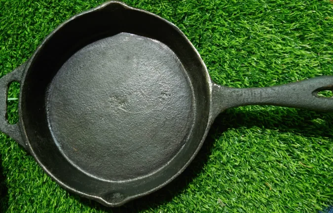 Cast Iron Fry Pan