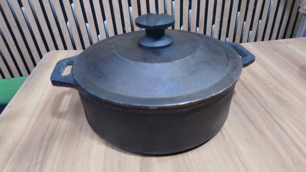 26 Cm dutch oven cast iron